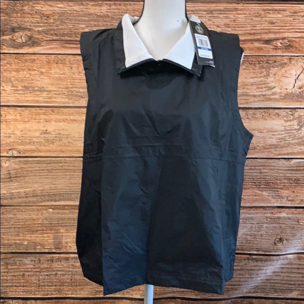 NWT Under Armour• Windbreaker Vest Black Half Zip